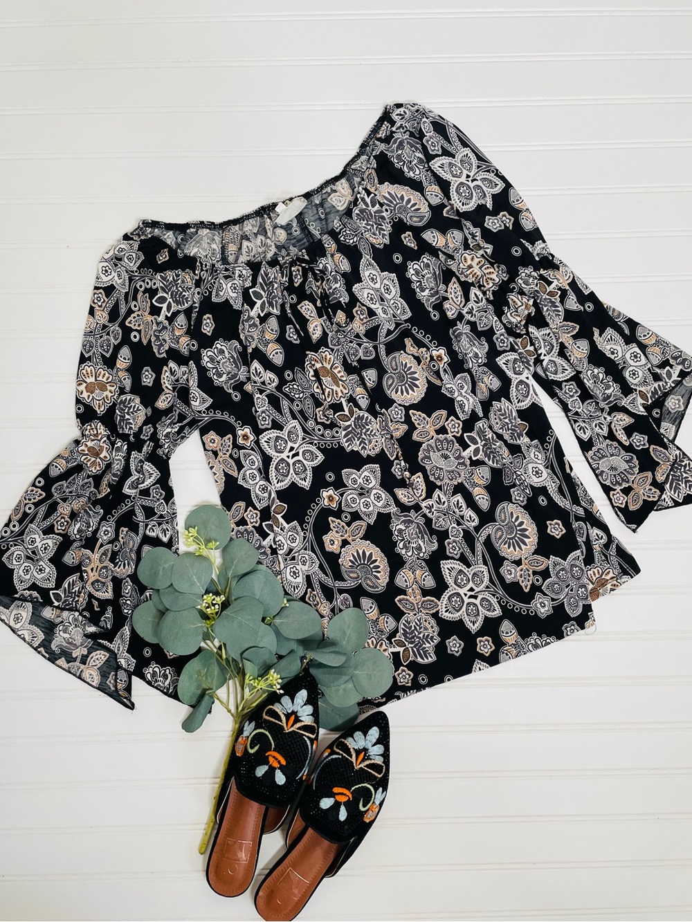 naïf Floral Paisley Peasant Top